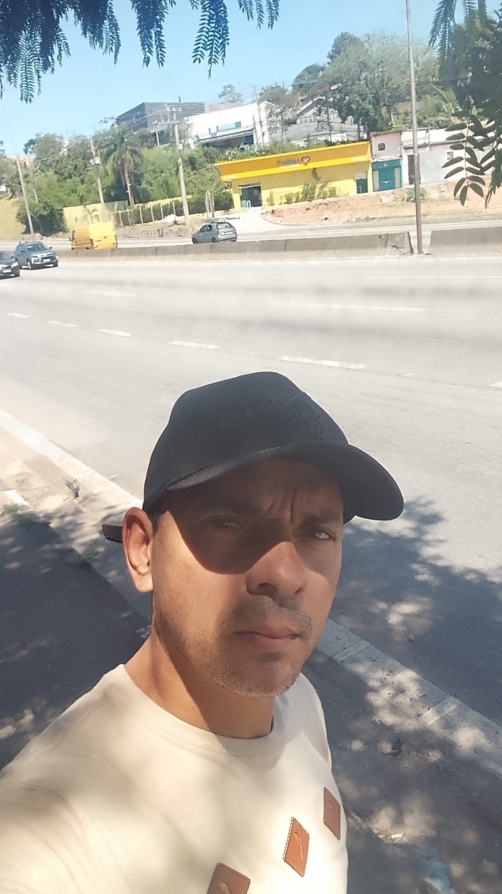 José