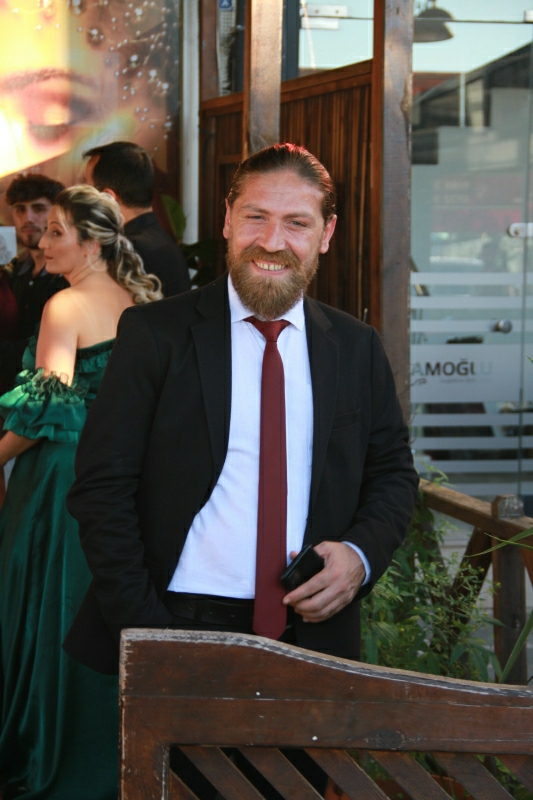 Özgür