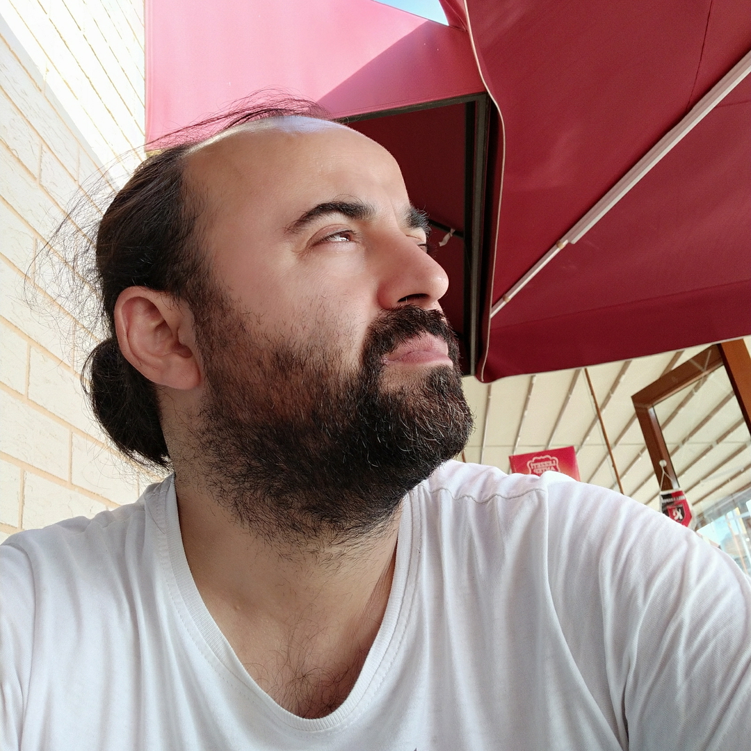 Hüseyin