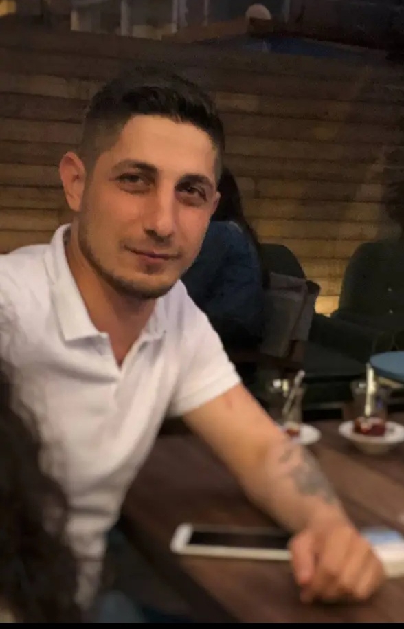 Özgür