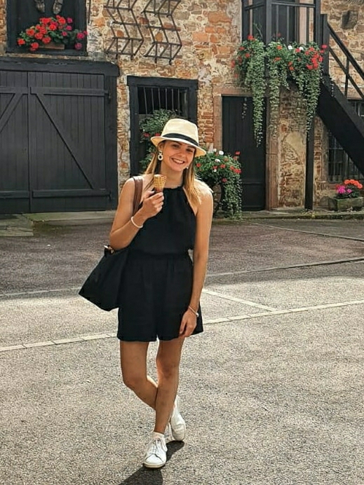 Manon