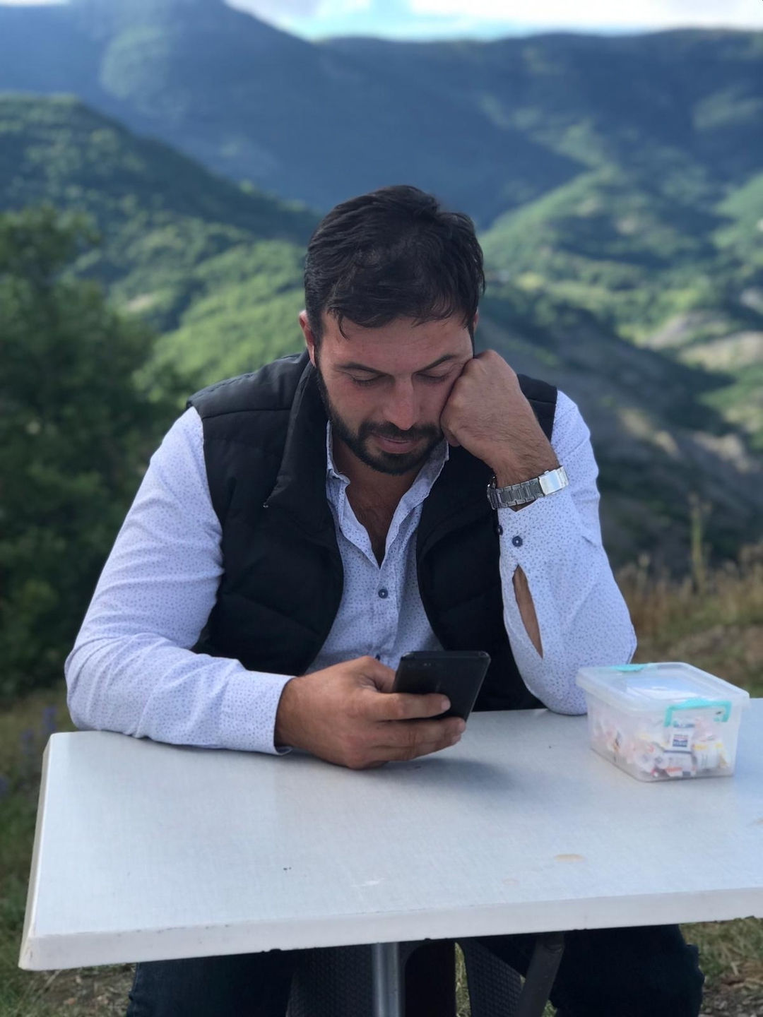 HAMDİ