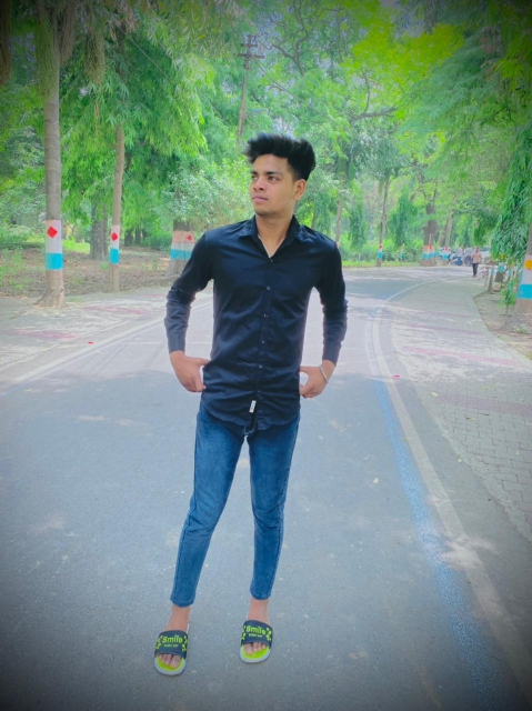 Divyanshu