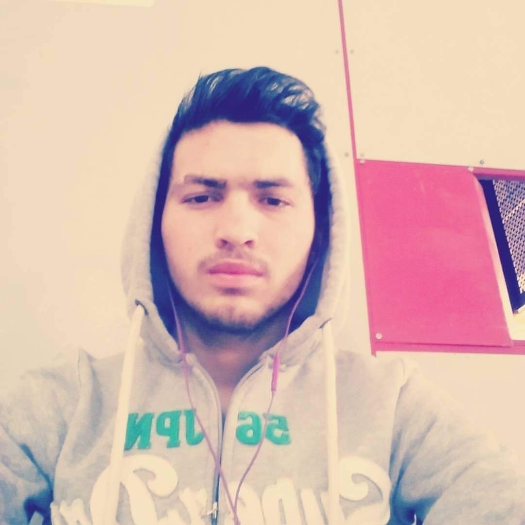 Ali