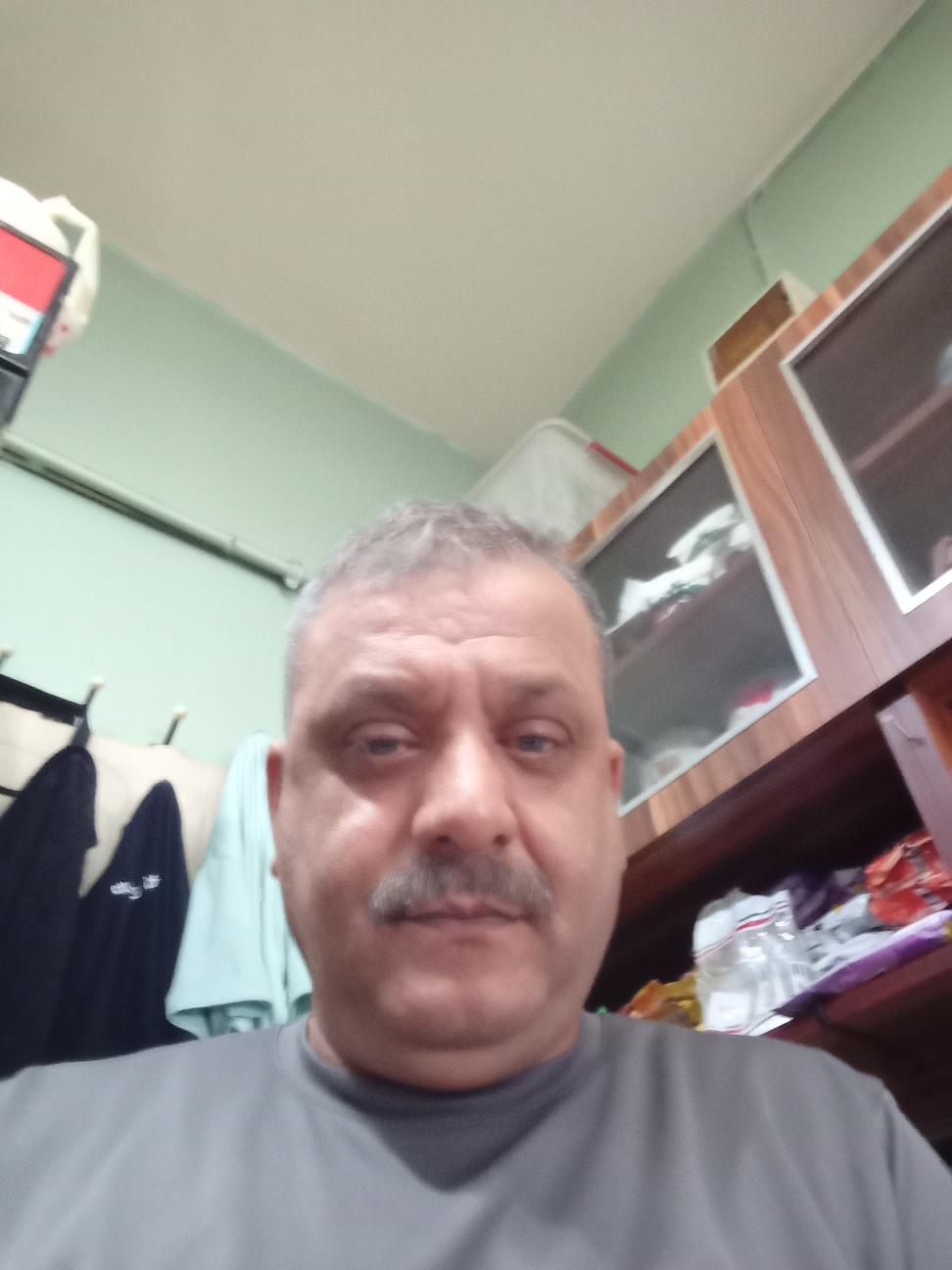 Yannız