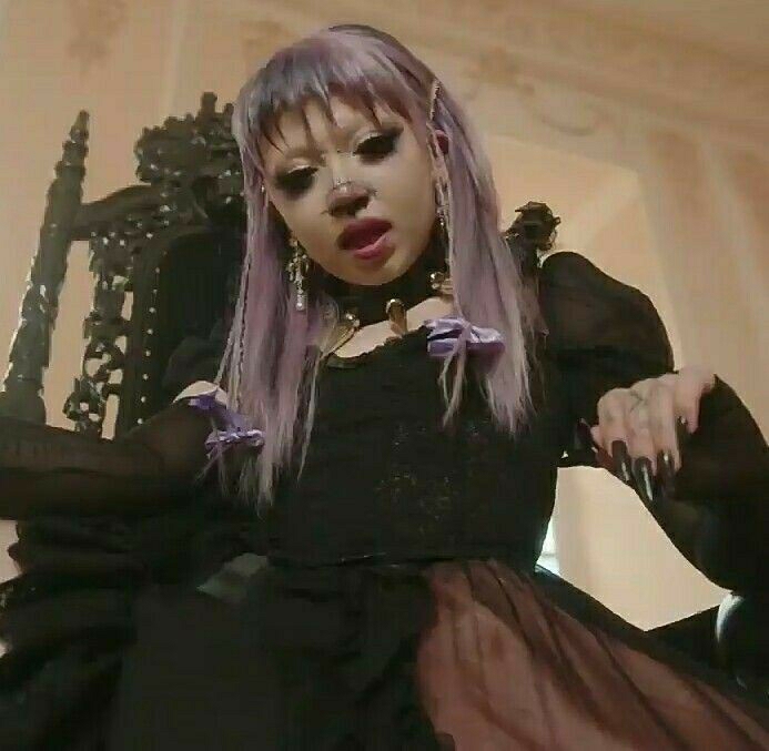 * Gacha Lucy * tr