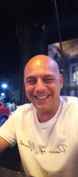 Özgür