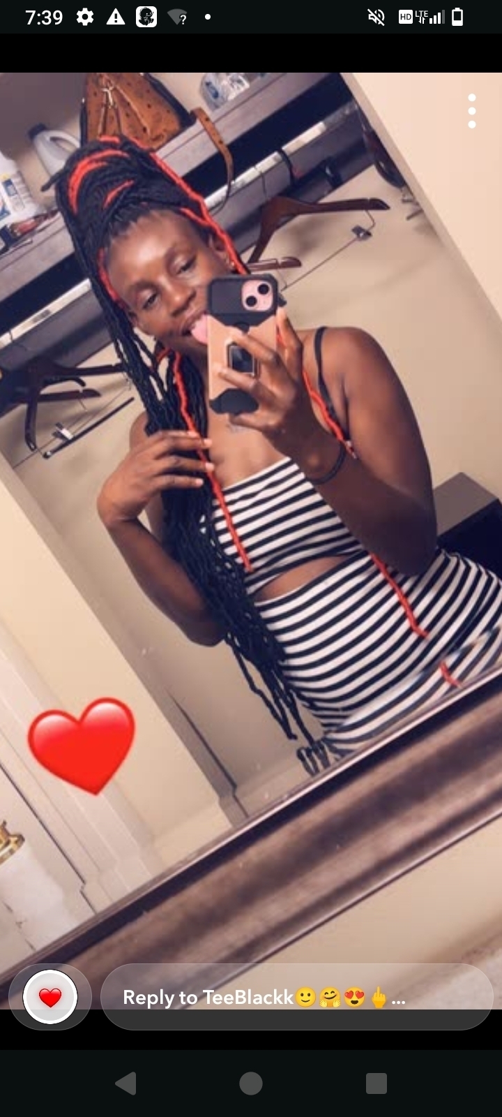 Tee