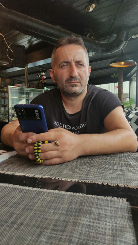Ali
