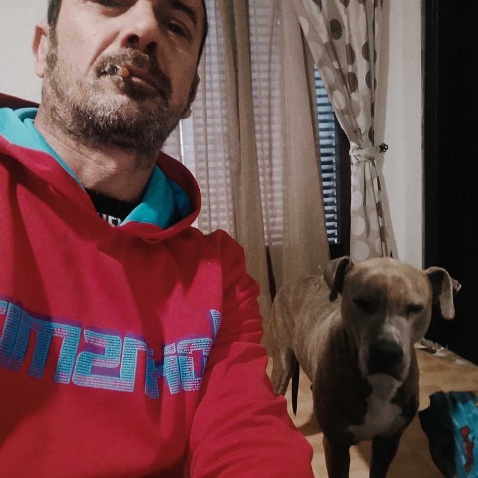 José