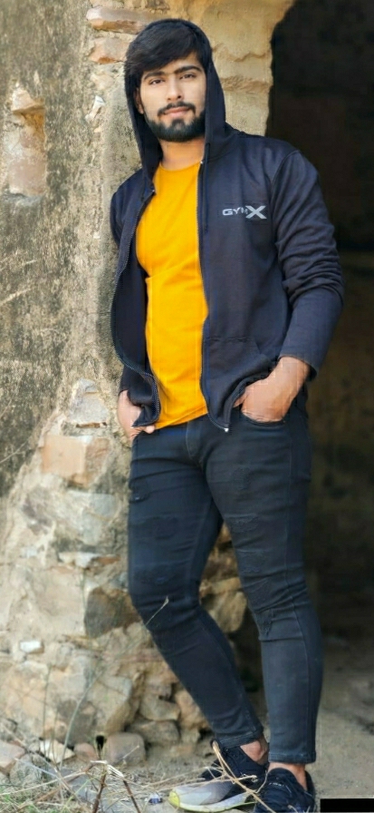 J