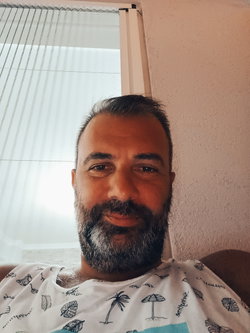 Hüseyin