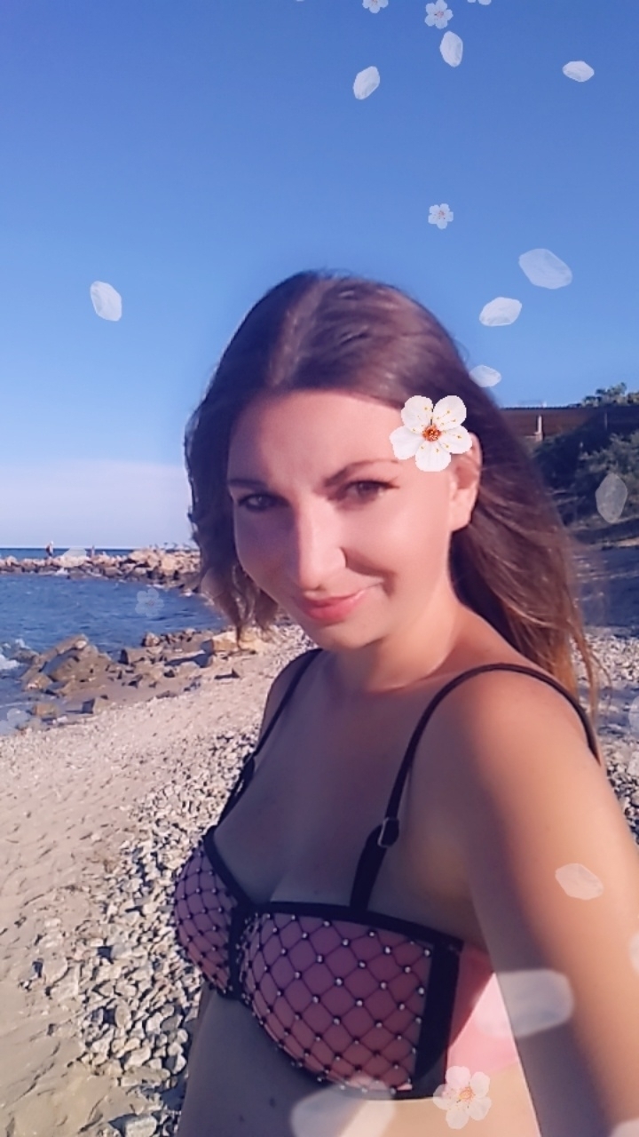 Олена