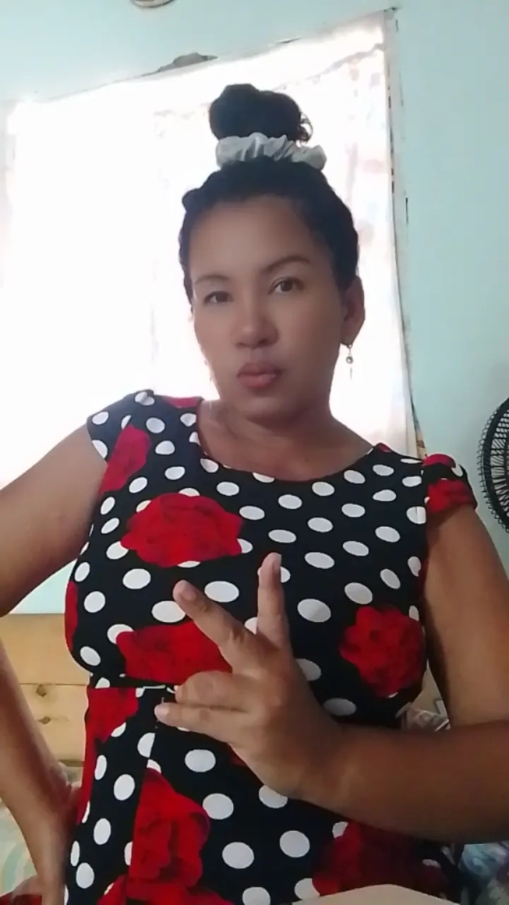 María