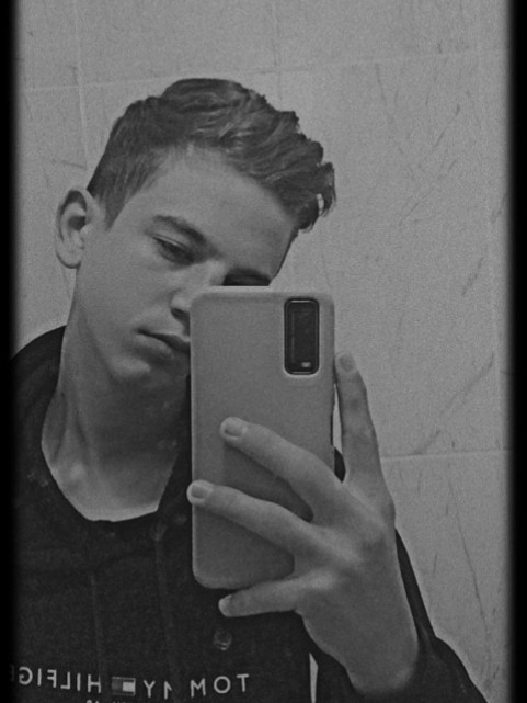 Akif