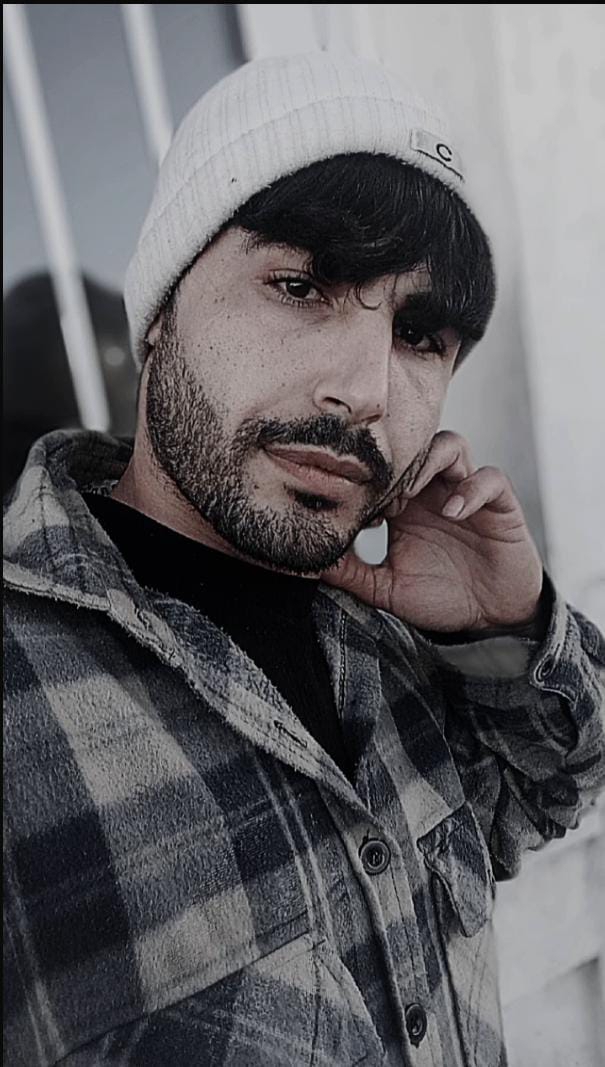 علي
