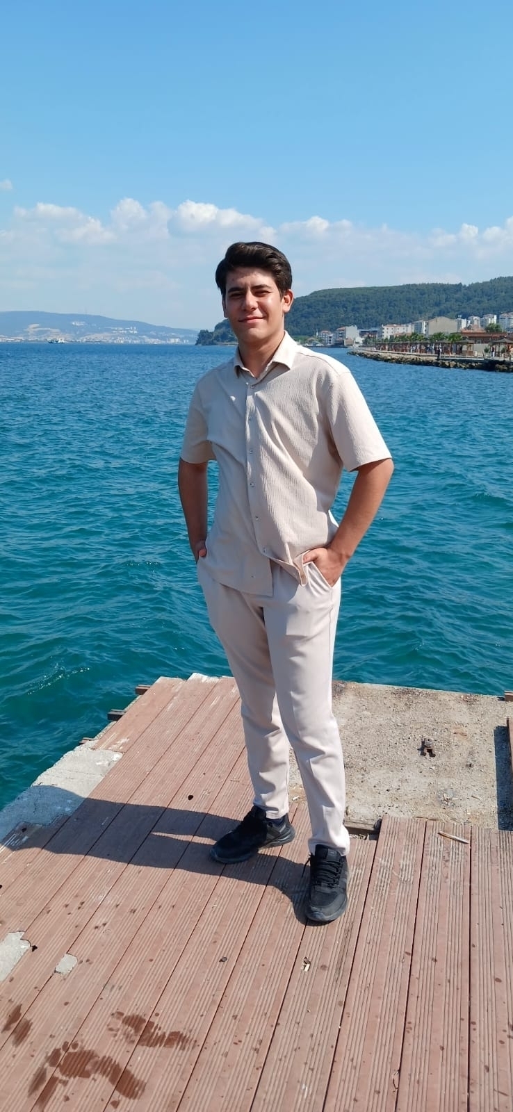 NURİ