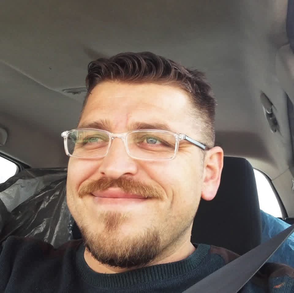 Özgür