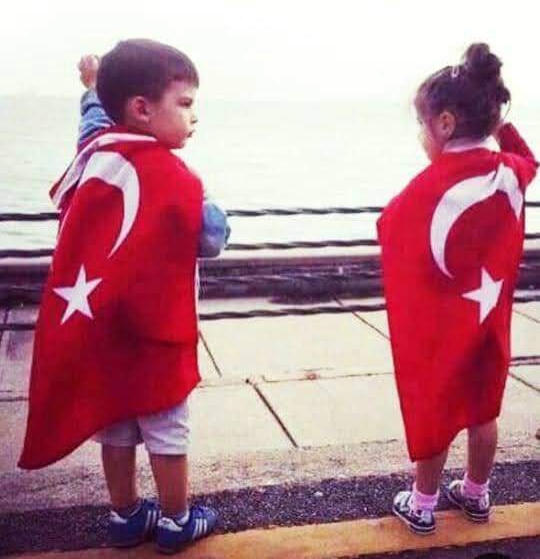 Kırmızı