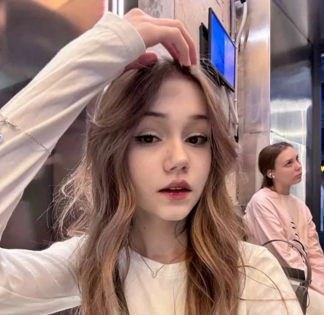 Яна
