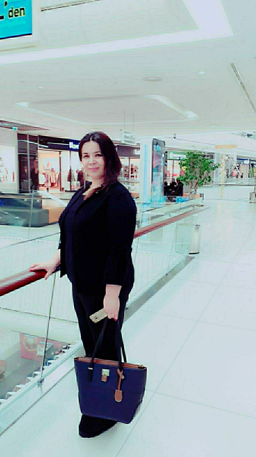 Ayna