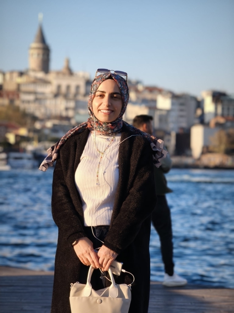 Ayşe