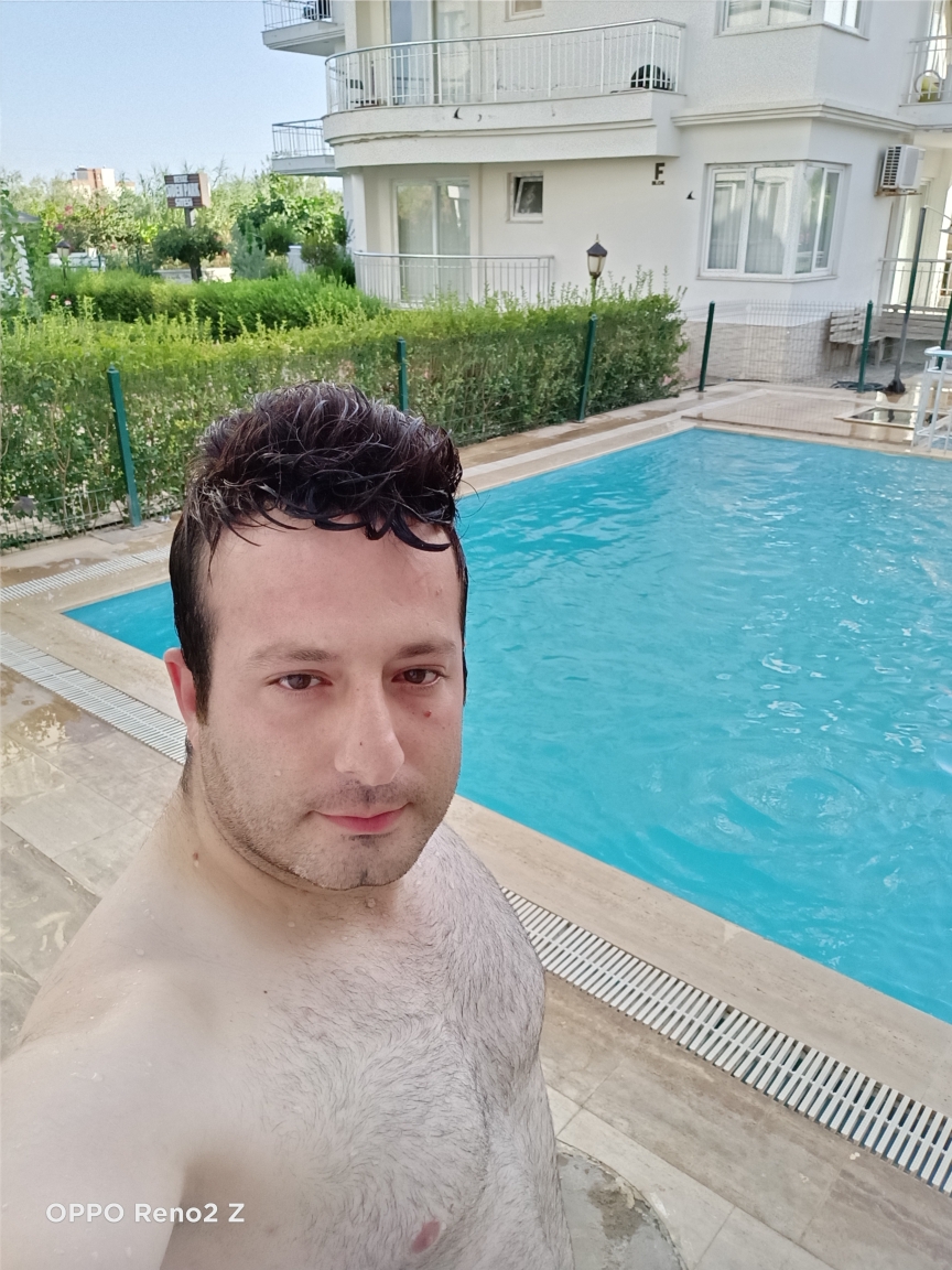 Özgür