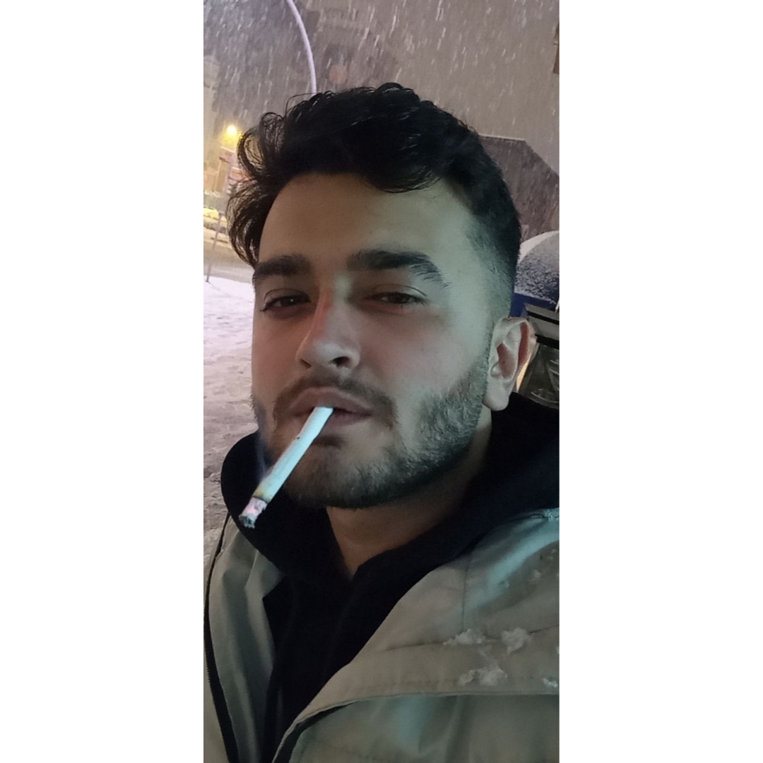 Ali