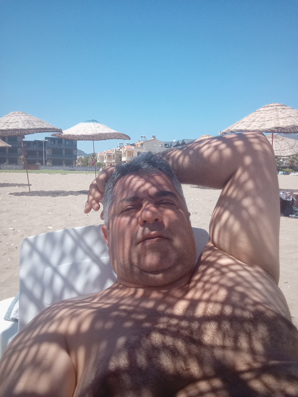 Özel