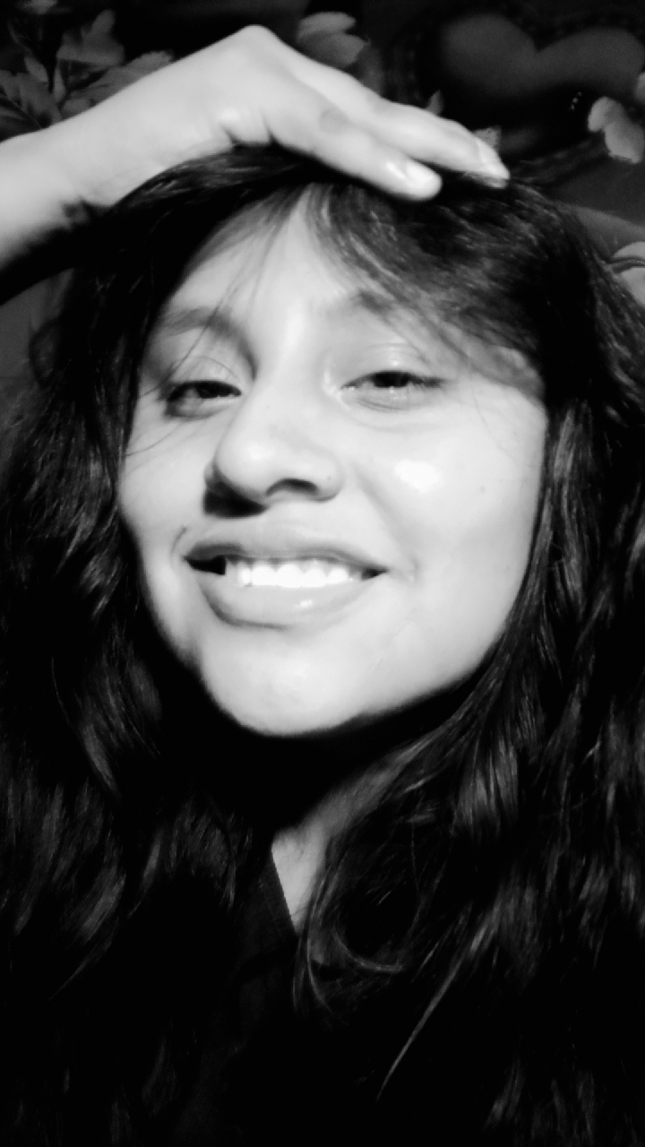 María