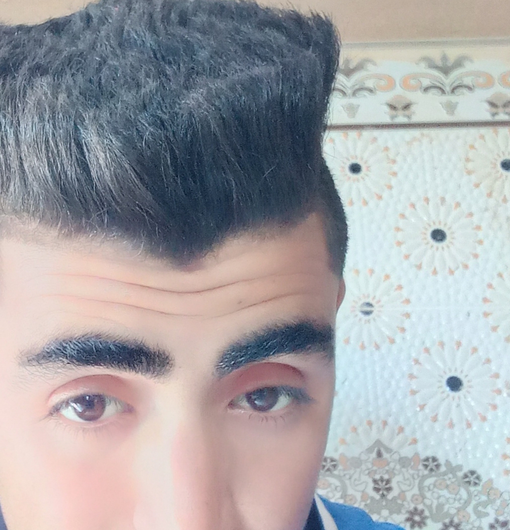 Âz
