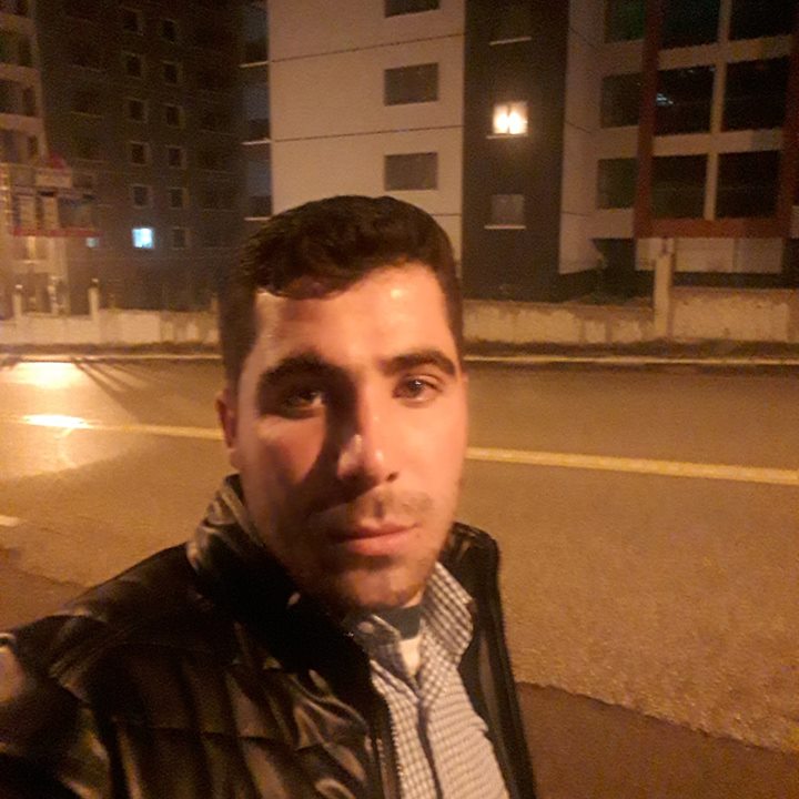 علي