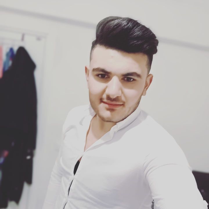 Ali