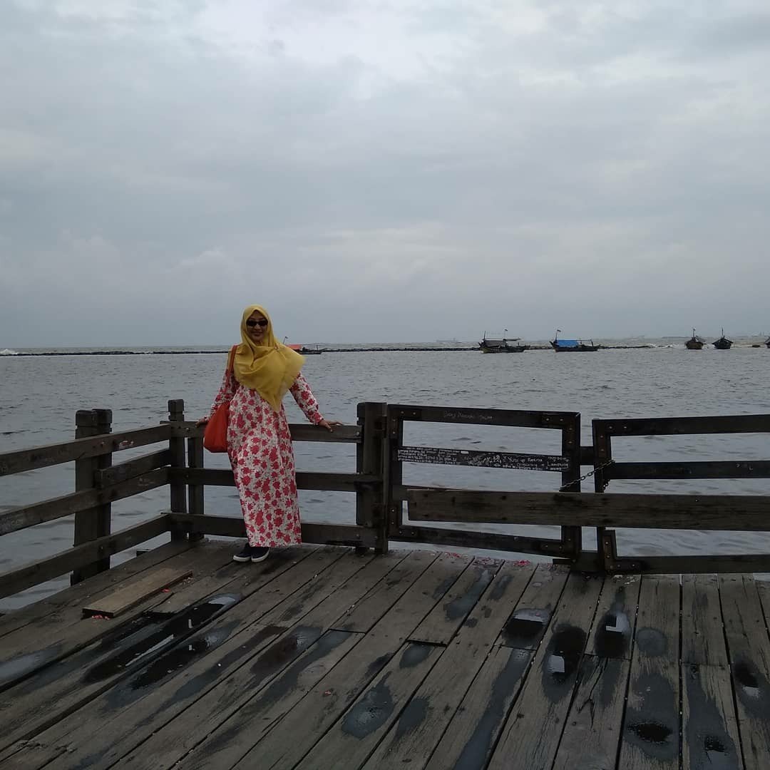 Nur