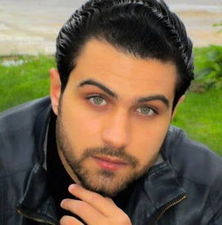 علي