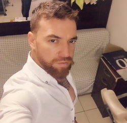 Özgür