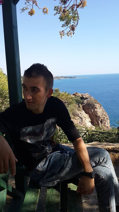 özgür