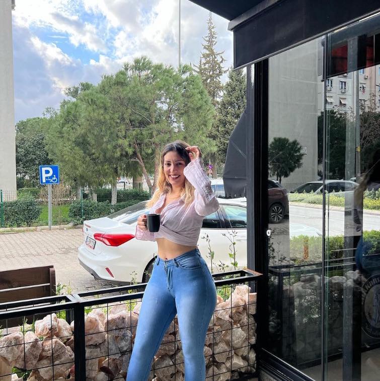 Aynur