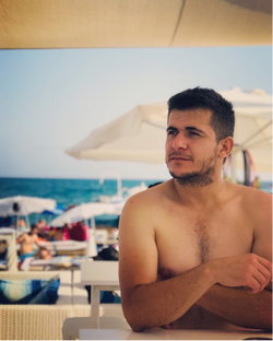Özgür