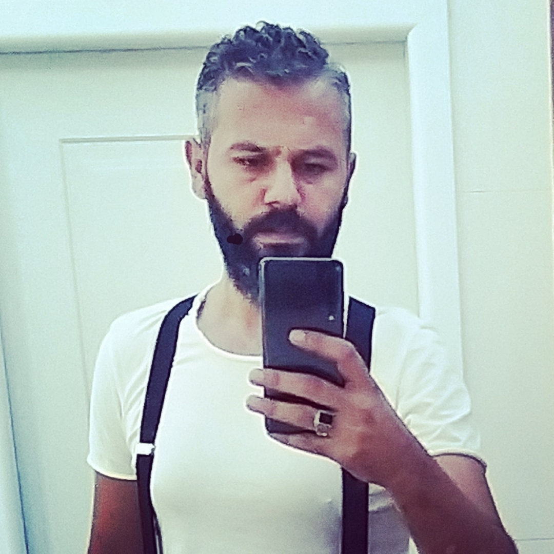 Ali