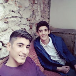 Özgür