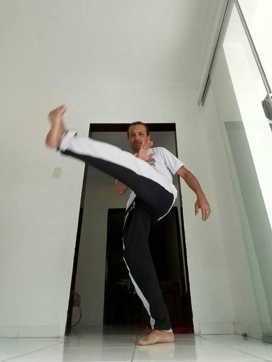 José