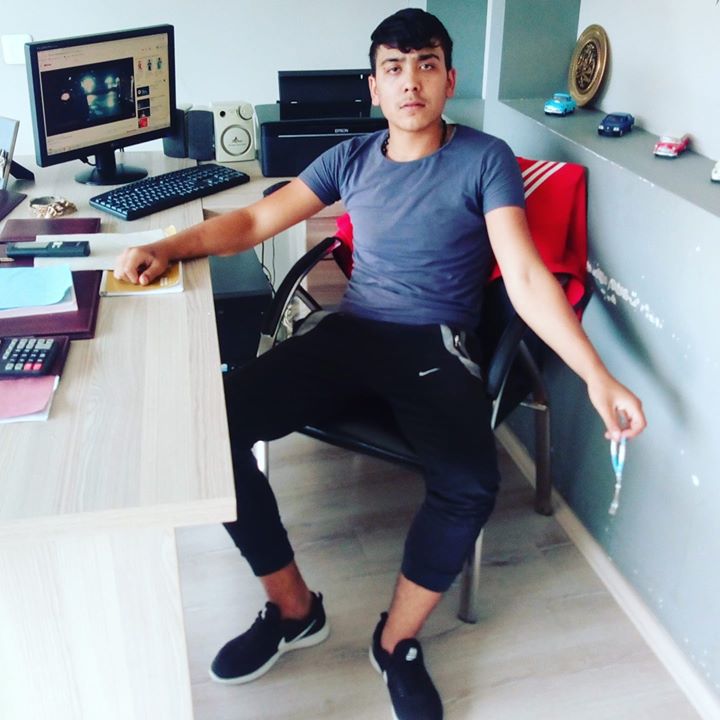 Sezer