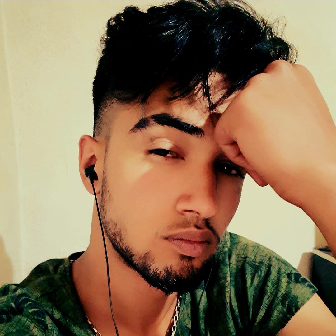 Ali