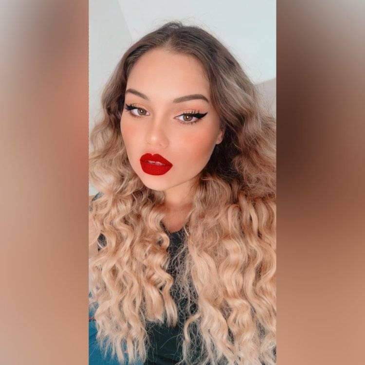 Özge
