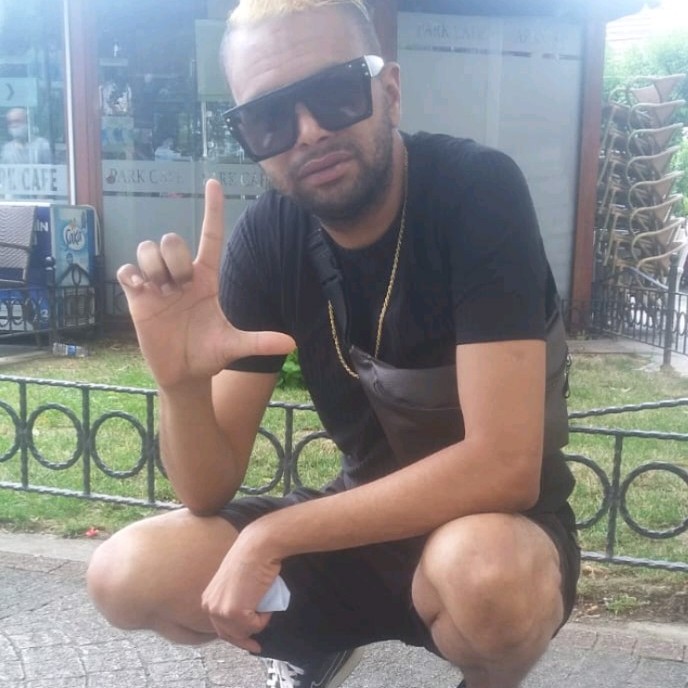 KinGstoon