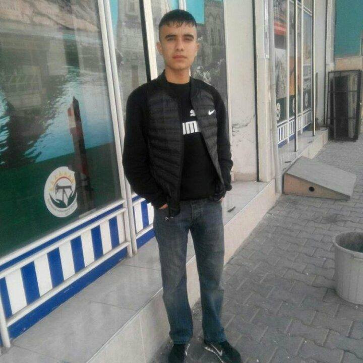 Özgürr
