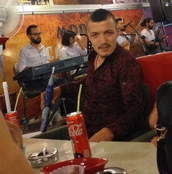 Özgür