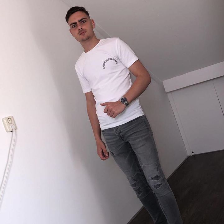 Nikss