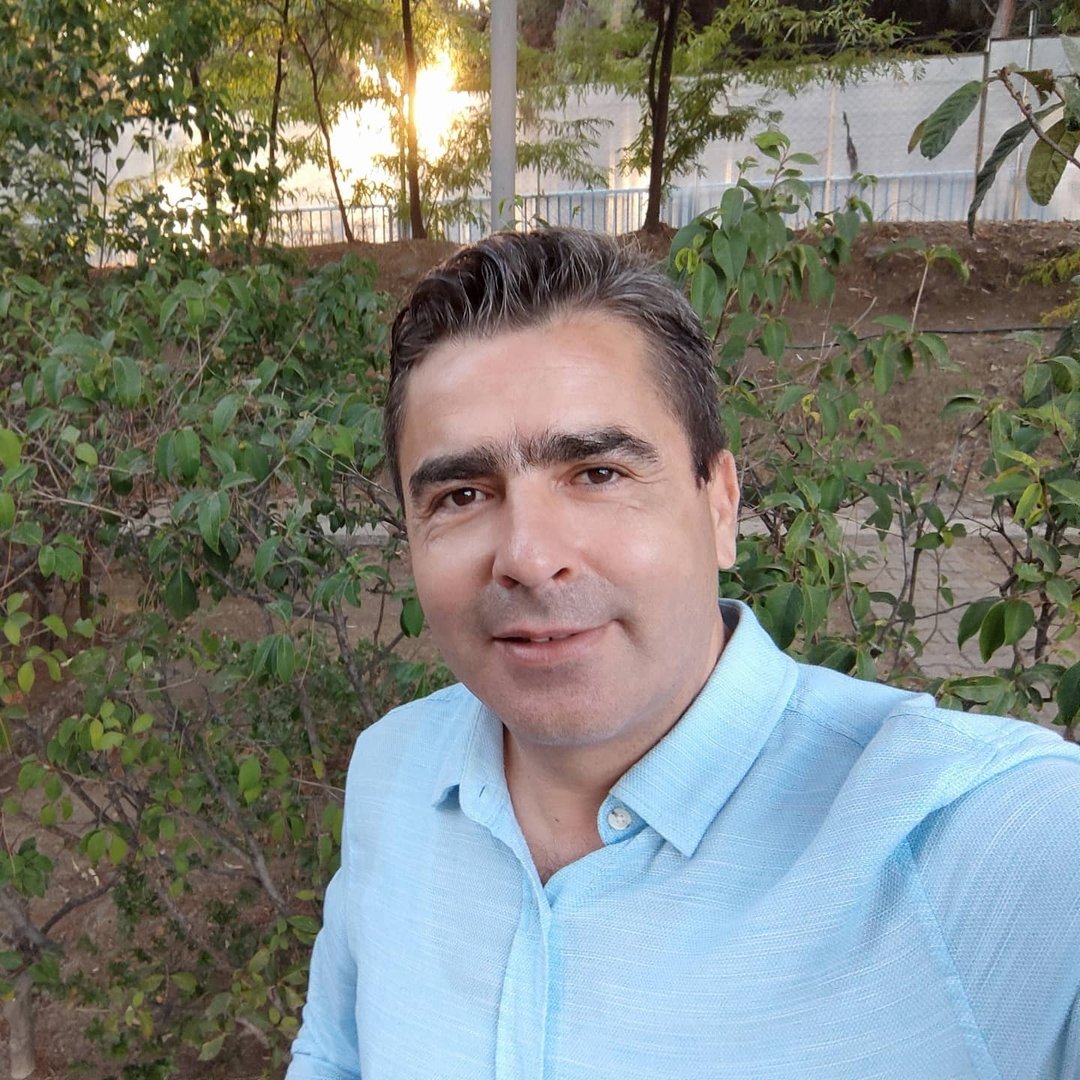 Önder